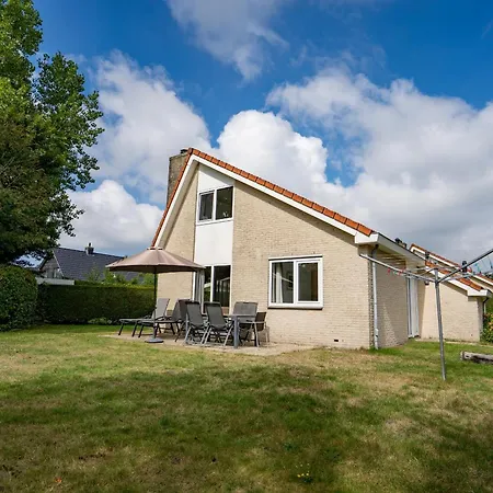 Hoogelandt 134 En 134a Holiday home De Koog (Texel)