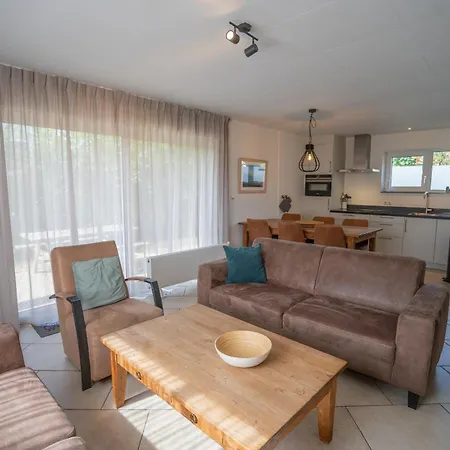 Hoogelandt 134 En 134a