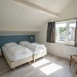 Dom wakacyjny Hoogelandt 134 En 134a *