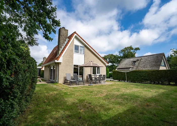 Hoogelandt 134 En 134a * De Koog (Texel)